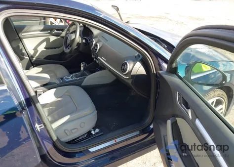 2017 Audi A3 2.0T Premium из США, поврежденный, VIN WAUJ8GFF9H1016833